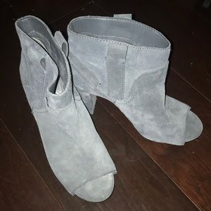 Vince camuto blue suede booties